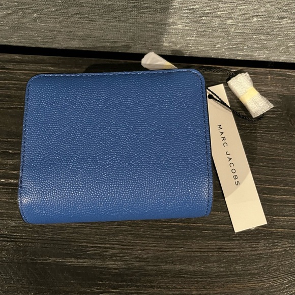 NWT MARC JACOBS THE LEATHER MINI COMPACT WALLET BLUE - Picture 3 of 6